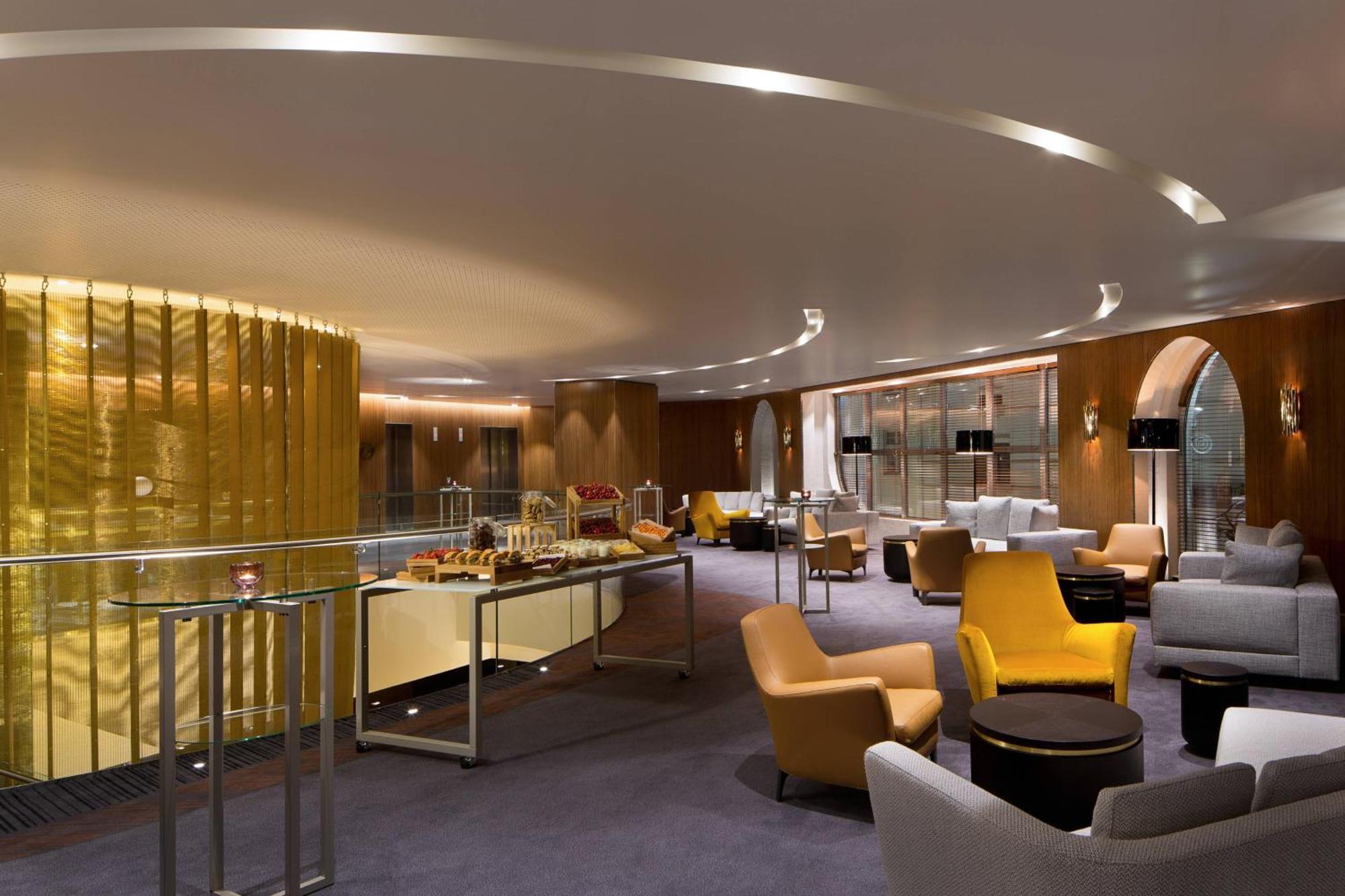 Marriott Hotel 5*